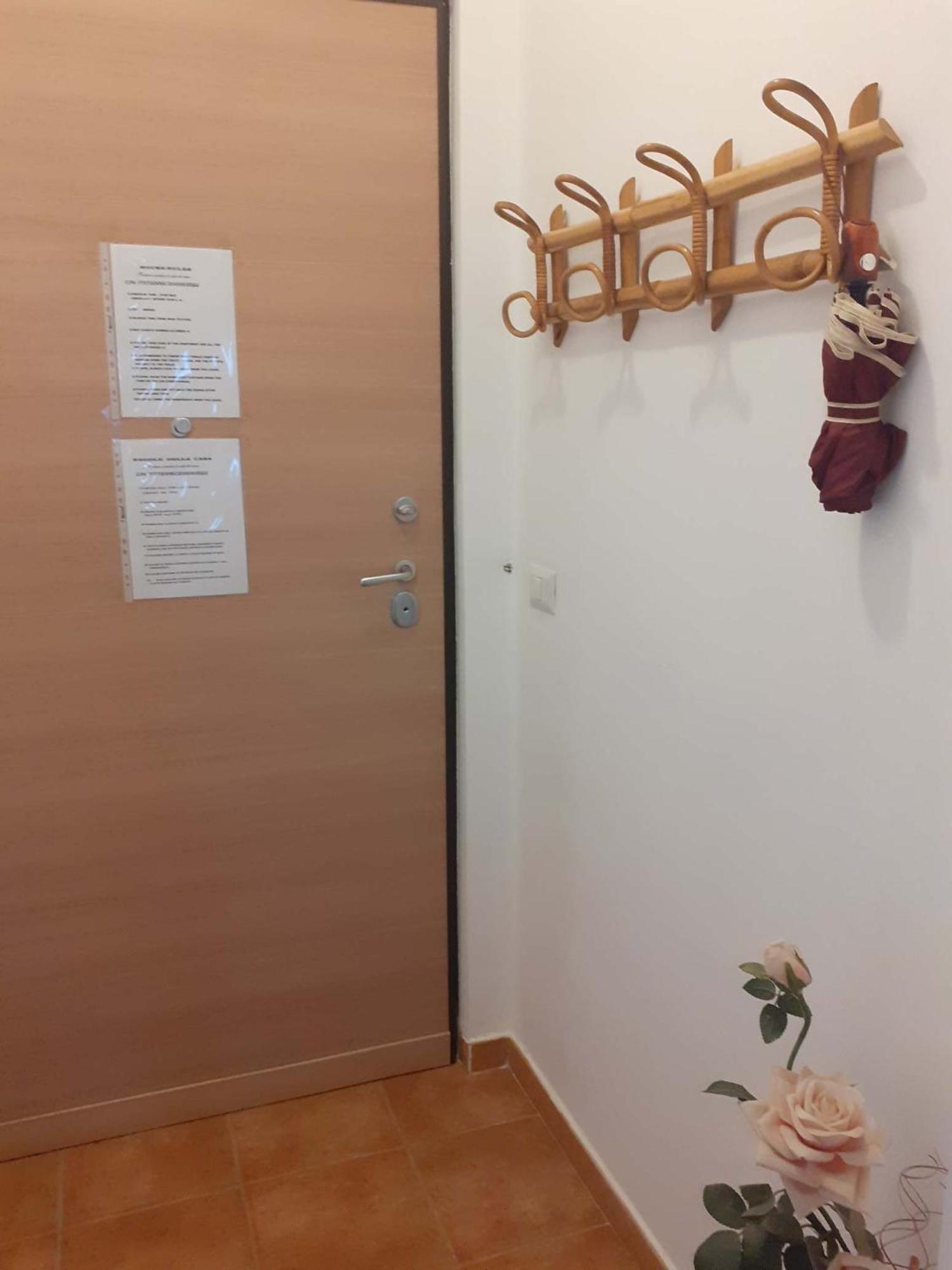 Ferienwohnung Portami A Sentire Le Onde Del Mare Bari Exterior foto